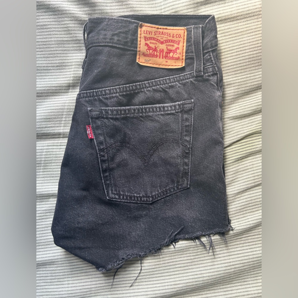 501 Levi's black denim cutoffs